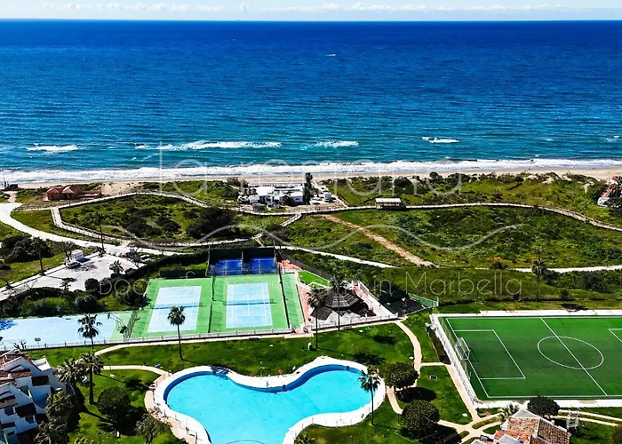 Lejlighed Casa 70, Duplex En Urbanizacion Lunamar By Laromanamarbella *