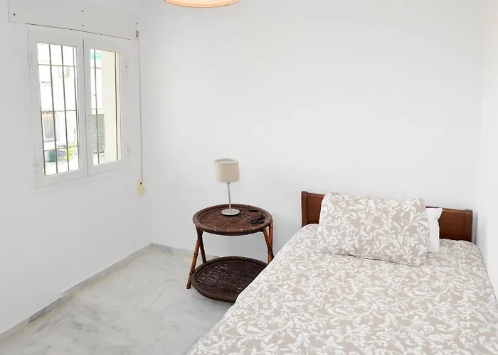 公寓 Casa 70, Duplex En Urbanizacion Lunamar By Laromanamarbella